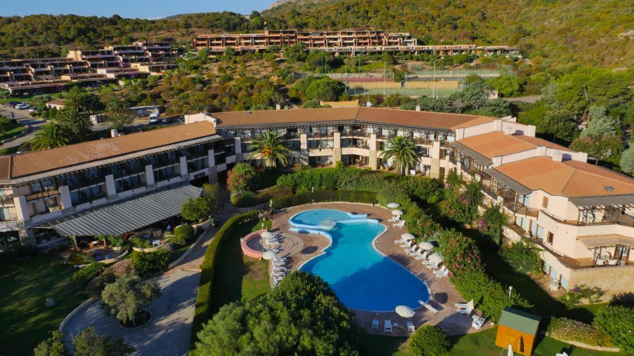 Swadeshi Sporting Hotel Tanca Manna Cannigione Eksteriør bilde